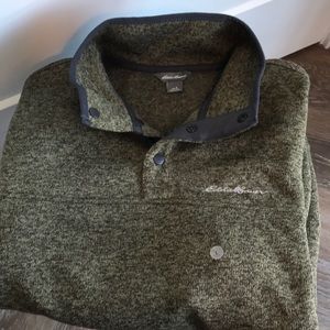 NWT Eddie Bauer green grey fleece
